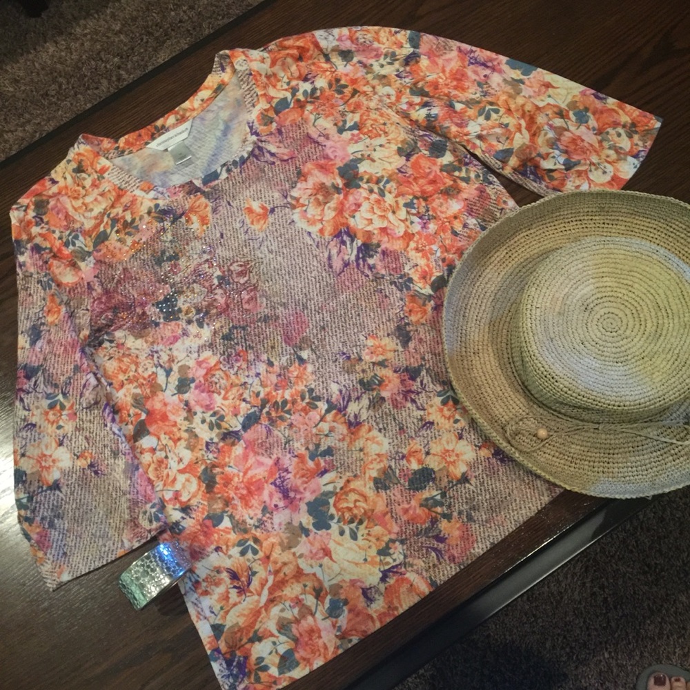 Up Scale Knit Top with a bit of bling!